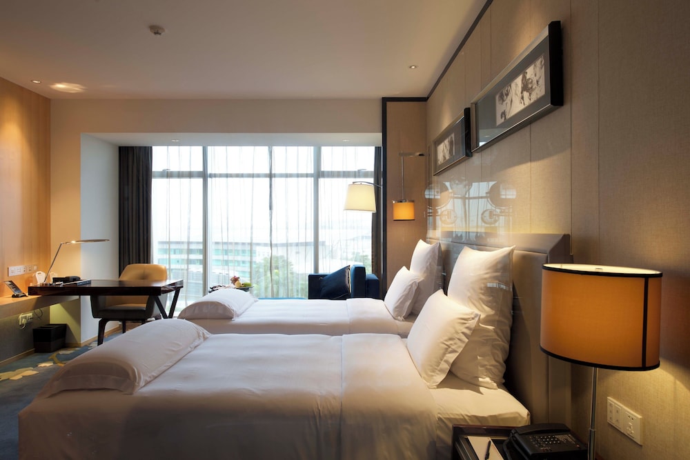 Pullman Guangzhou Baiyun Airport Hotel 30/77
