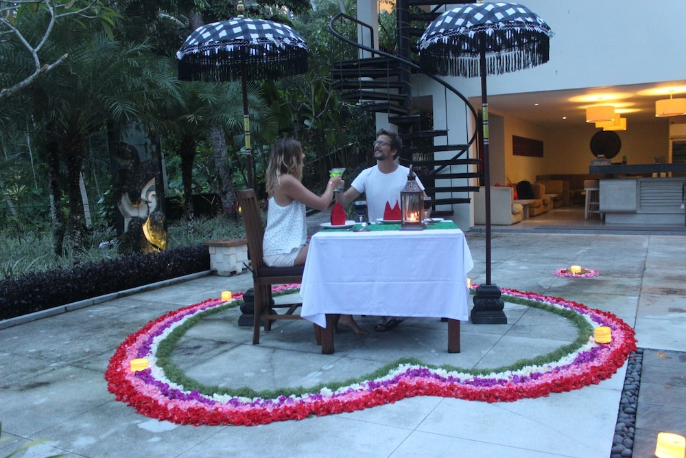 Labak River Hotel 47/71