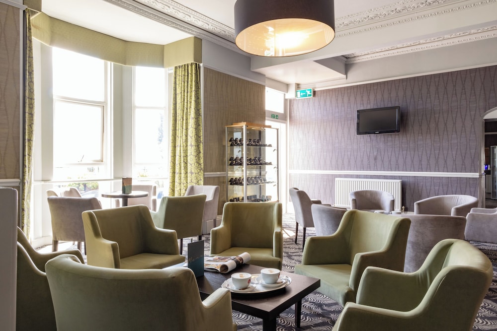 Esplanade Hotel 39/60