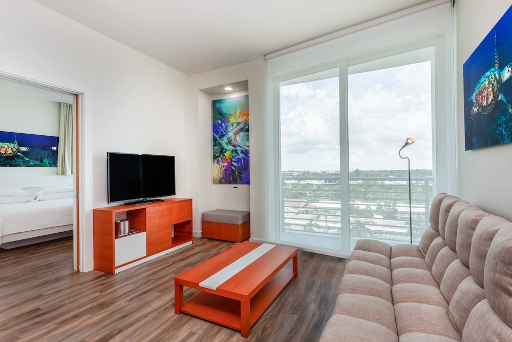 Maritime Hotel Fort Lauderdale Cruise Port 27/42