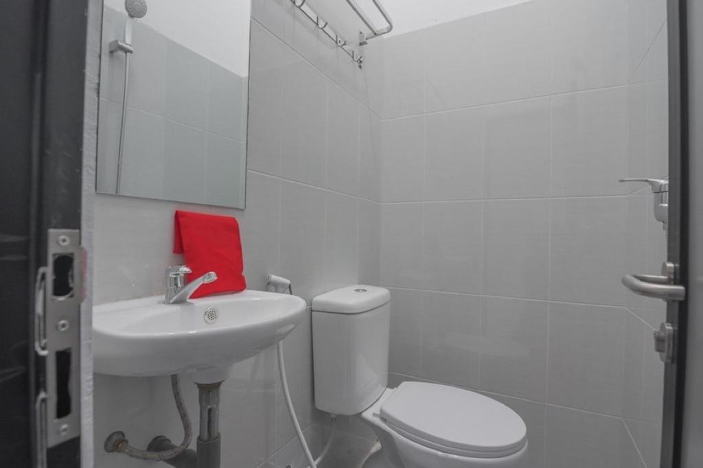 OYO 3729 Cattail Guest House 21/23