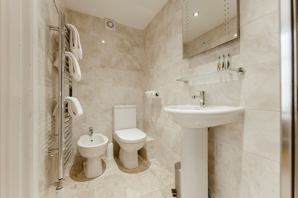 Star Hotel Bed &amp; Breakfast 40/46
