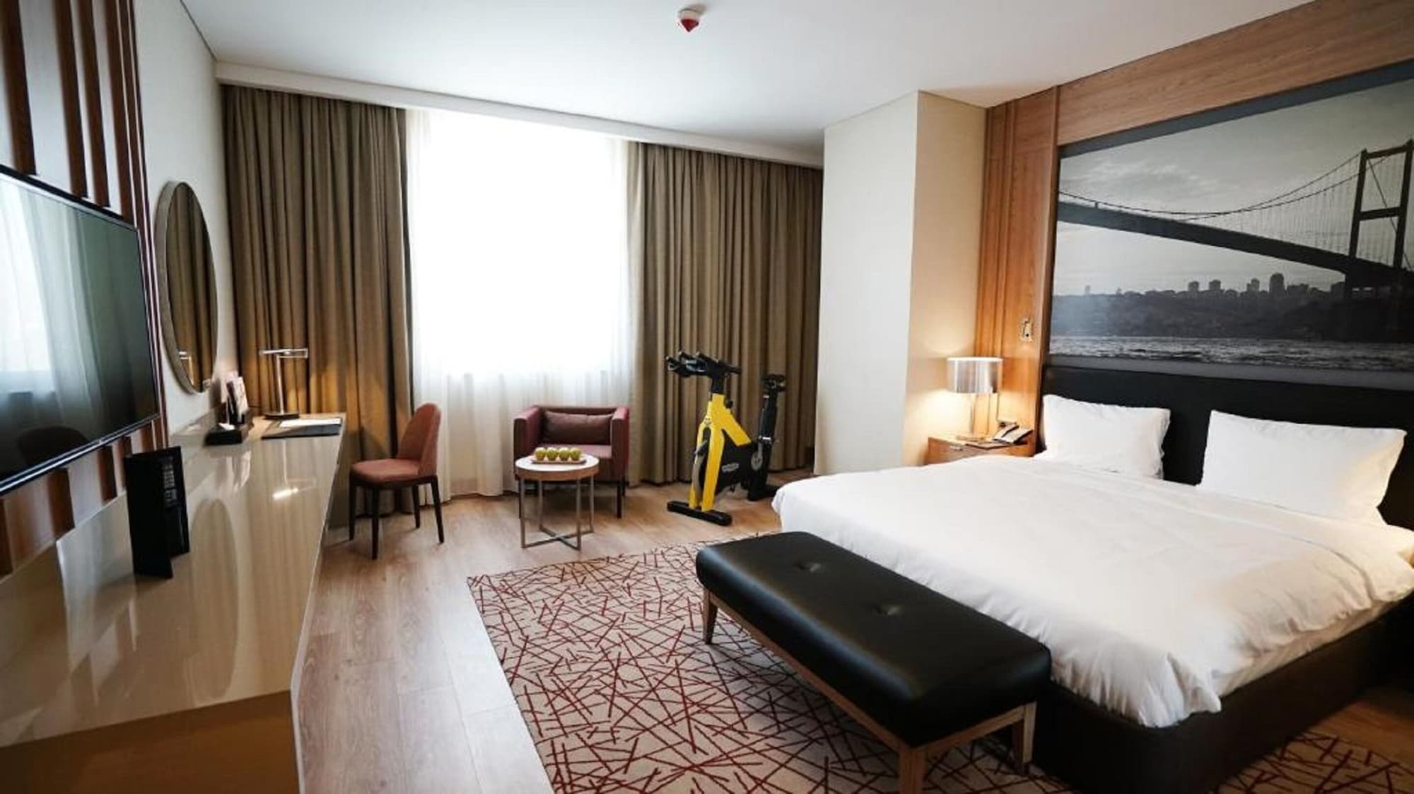 Fitness, Basic, Queen Bed
