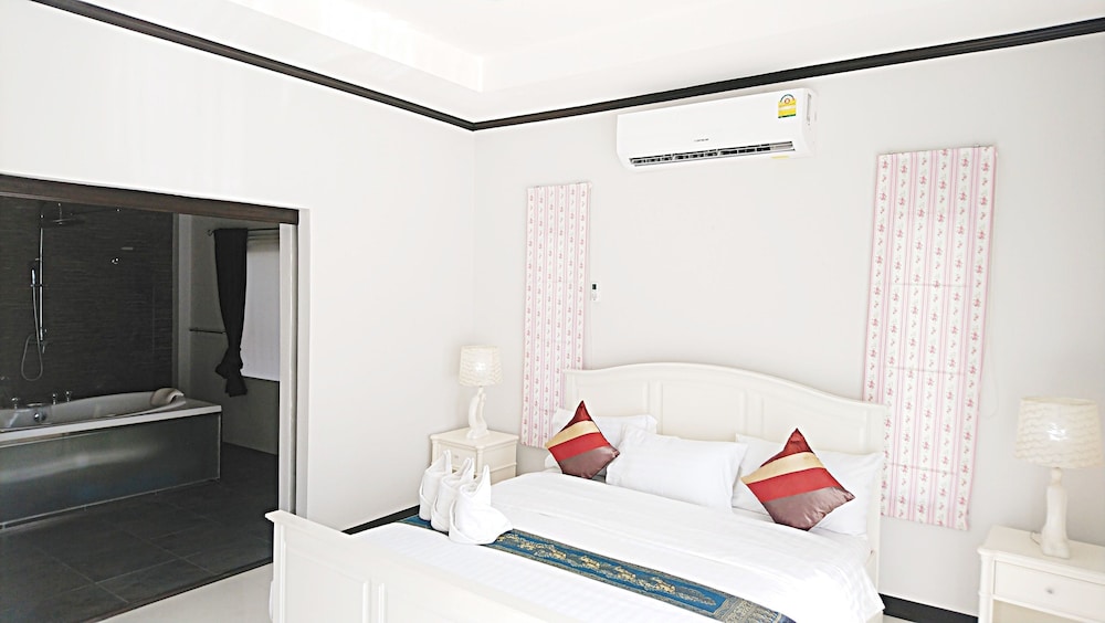 Thiva Pool Villa Hua Hin 22/68