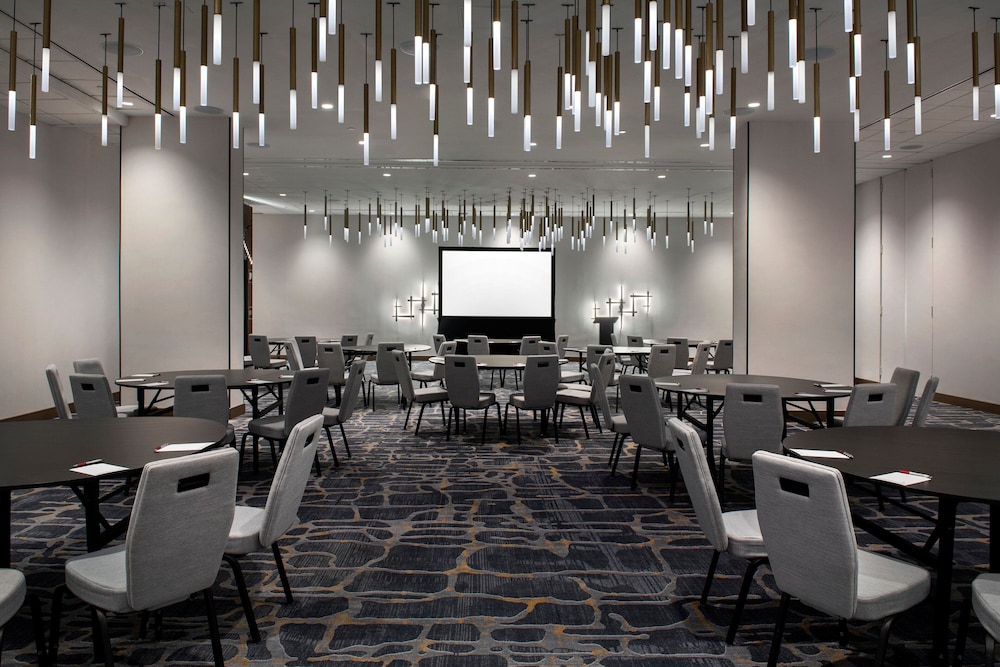 Marriott Springfield Downtown 58/61