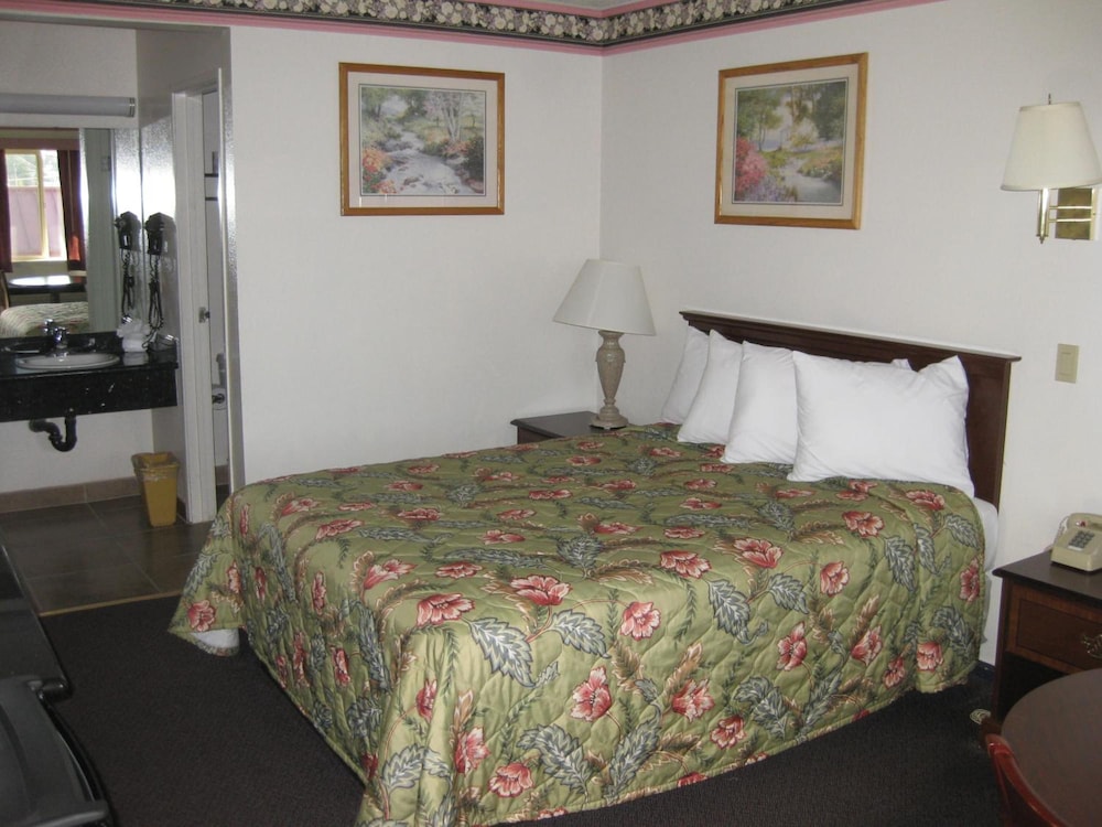 Sunrise Inn 19/59