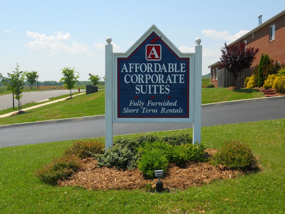 Affordable Corporate Suites of Waynesboro 2/60