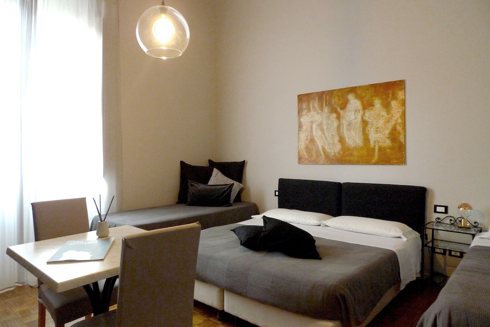 Relais Firenze Stibbert 12/73