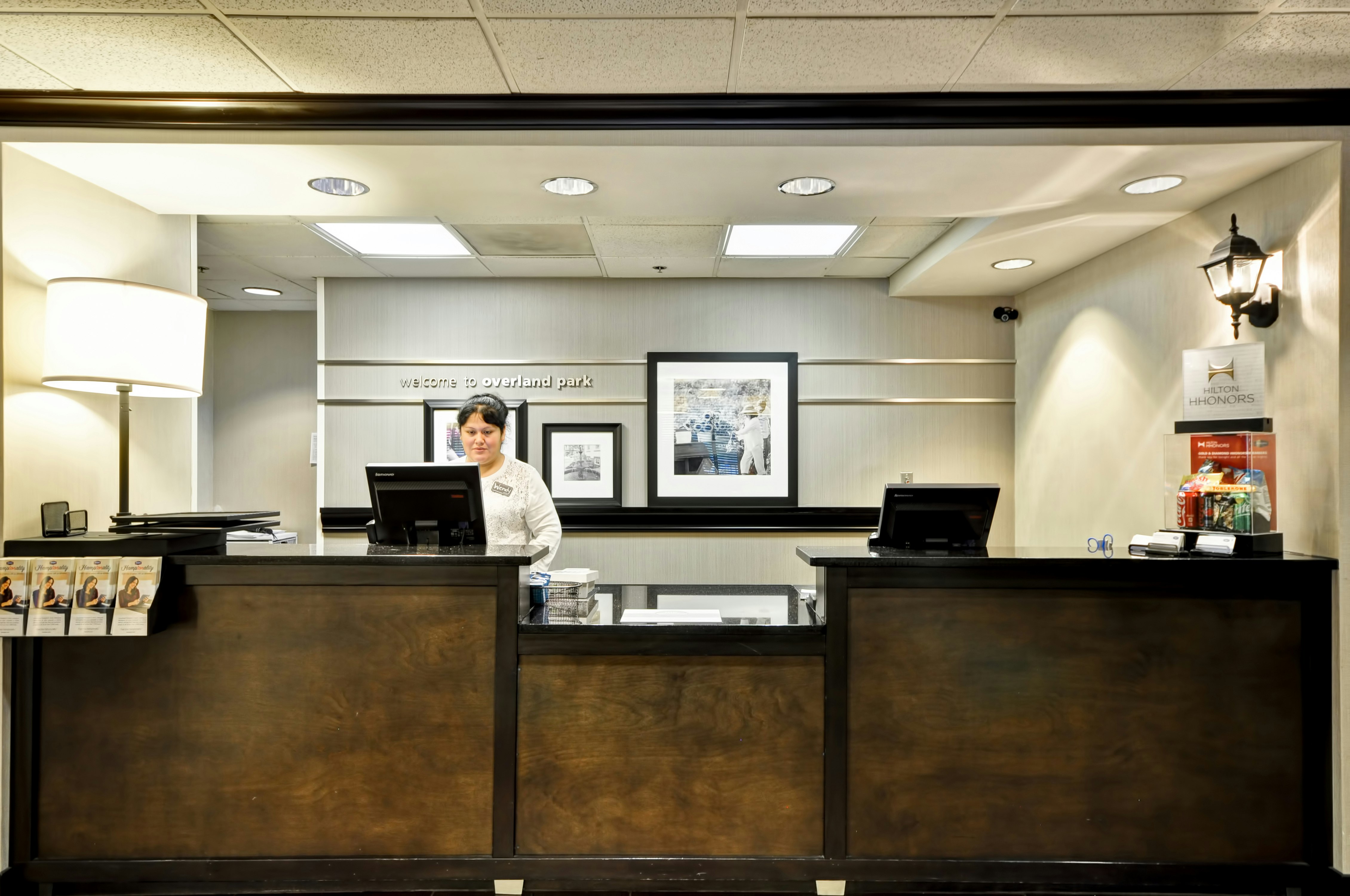 Hampton Inn Kansas City Overland Park 5/76