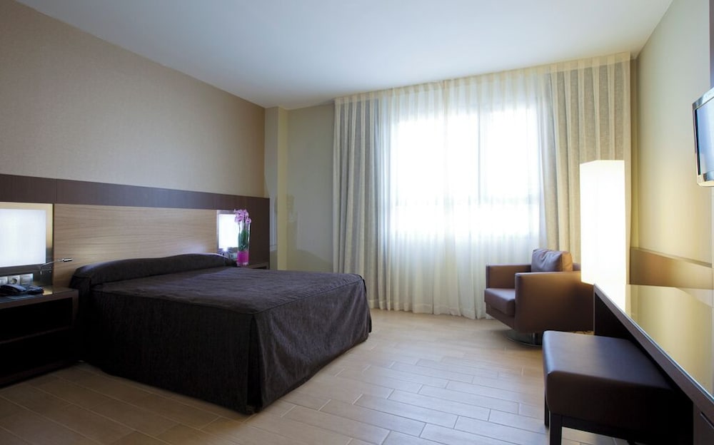 Hotel Ciudad de Alcaniz 13/50