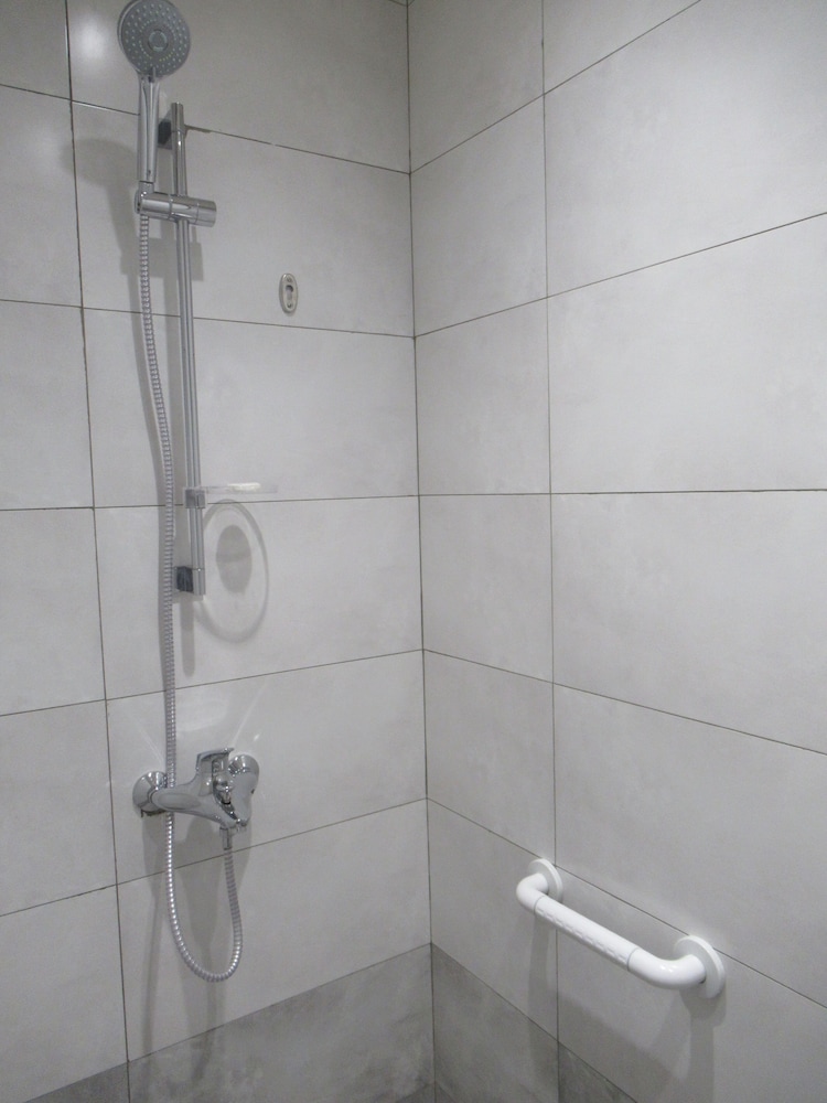 فندق طوق بلد(Touq Balad Hotel) 45/49