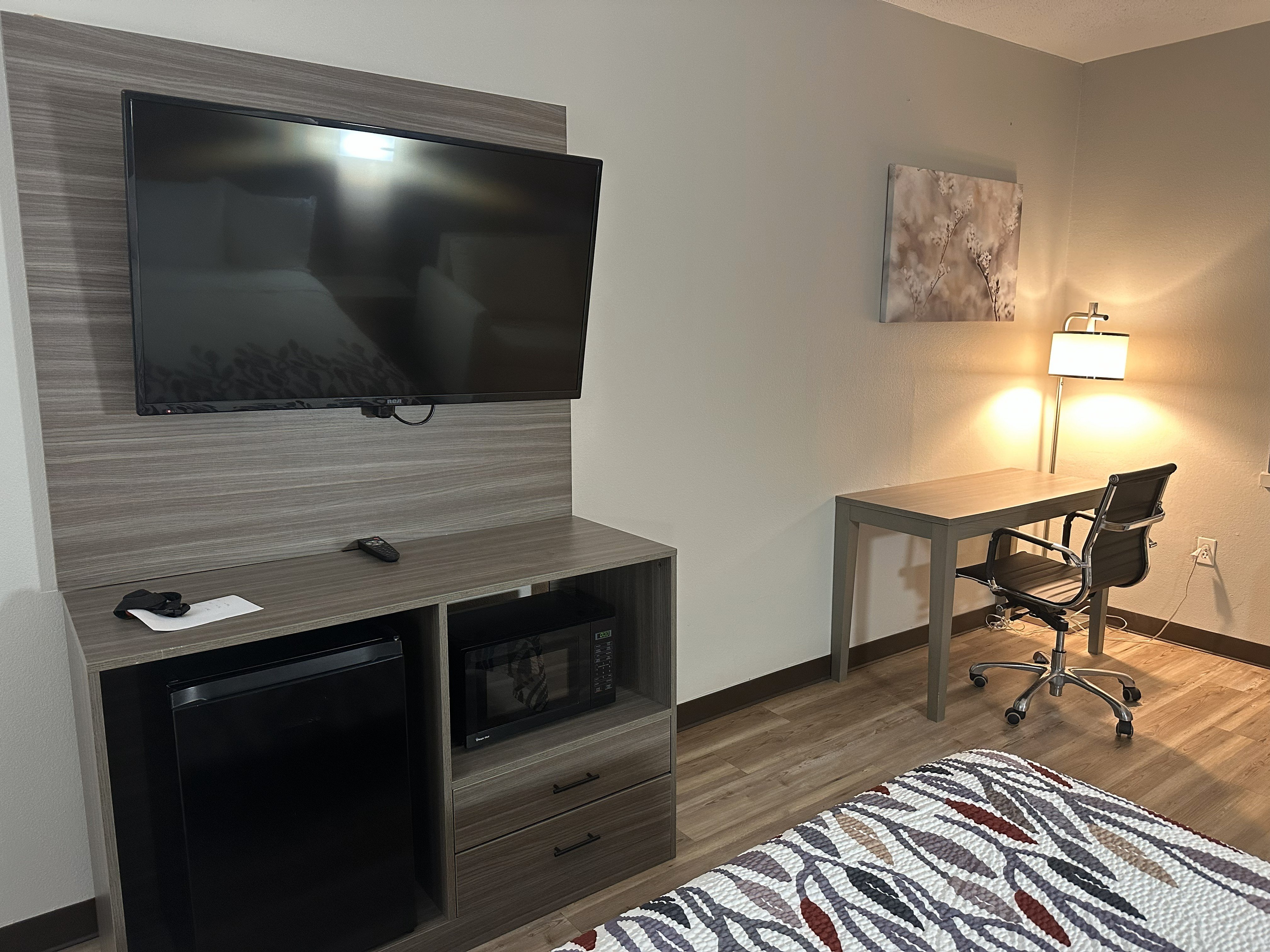Red Roof Inn & Suites Middleborough 33/40