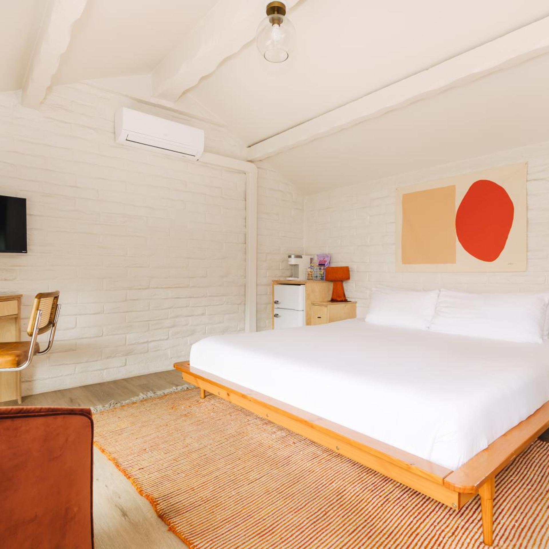 The Green Room Hotel 11/32