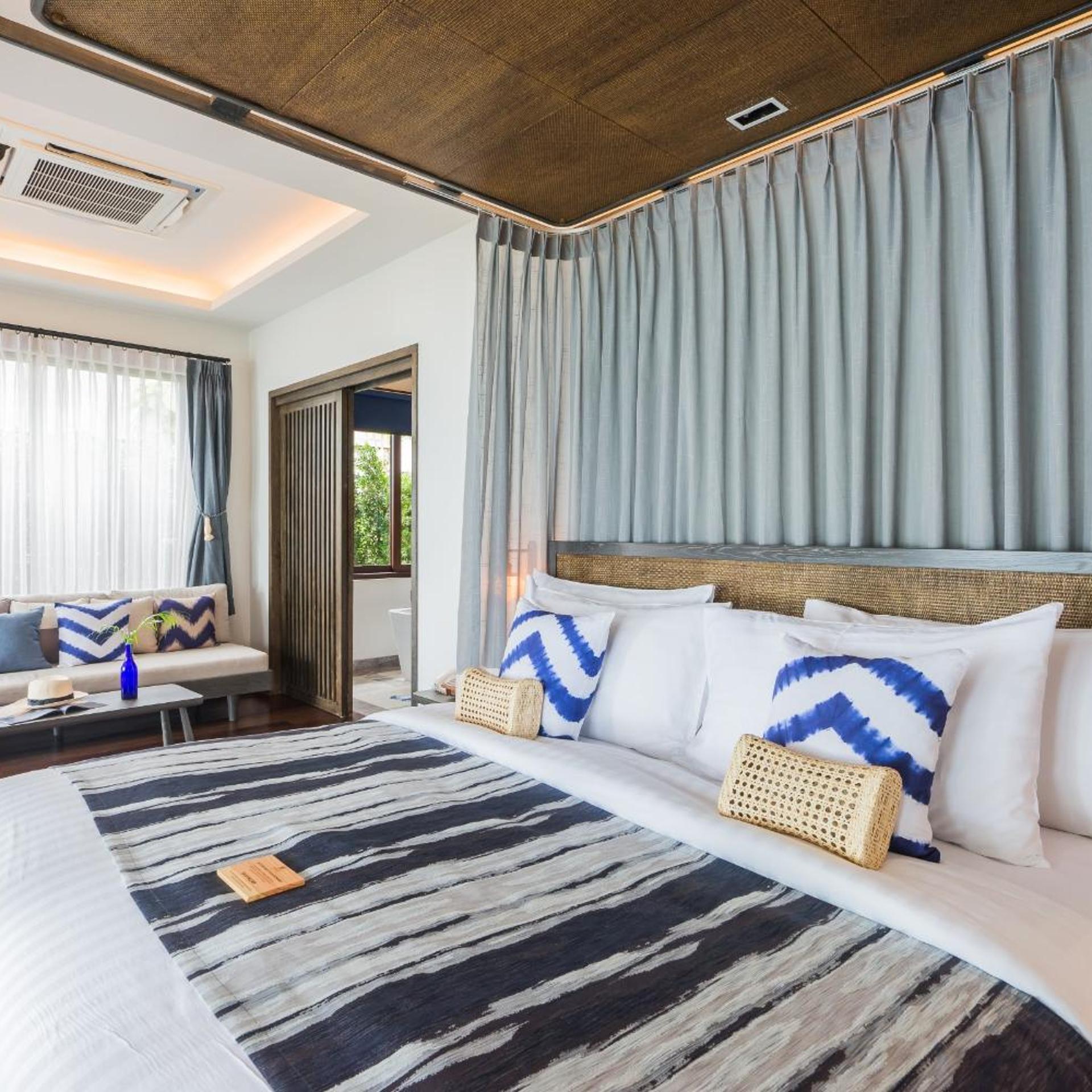 2 Bedrooms, Grand, Pool, Villa, Beach Front