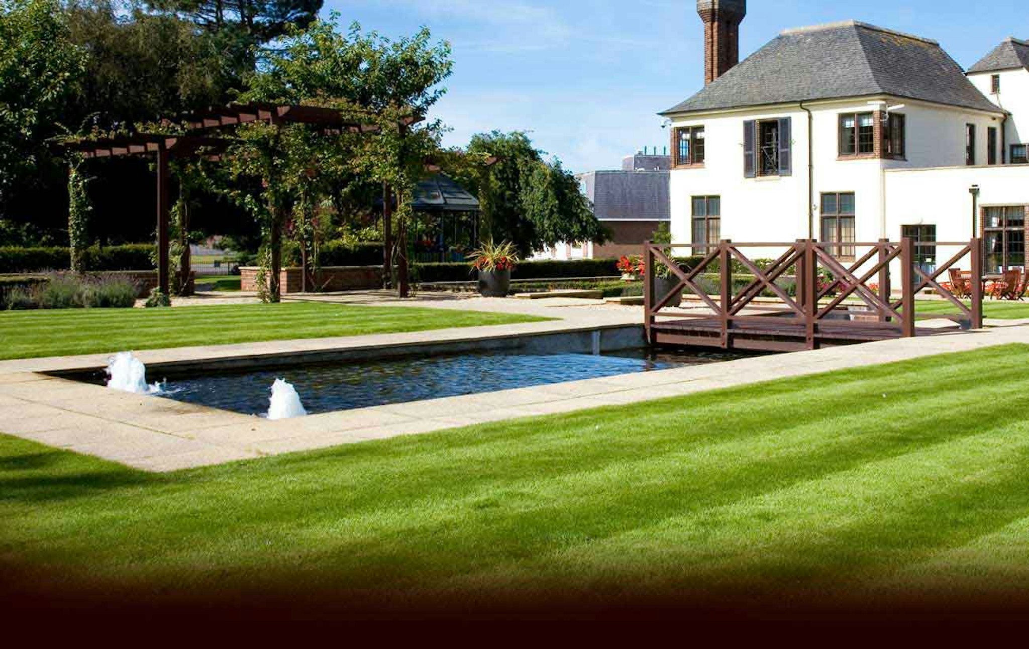 Western House Hotel 66/69
