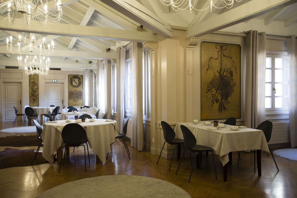 Relais & Chateaux La Maison Des Tetes 44/47