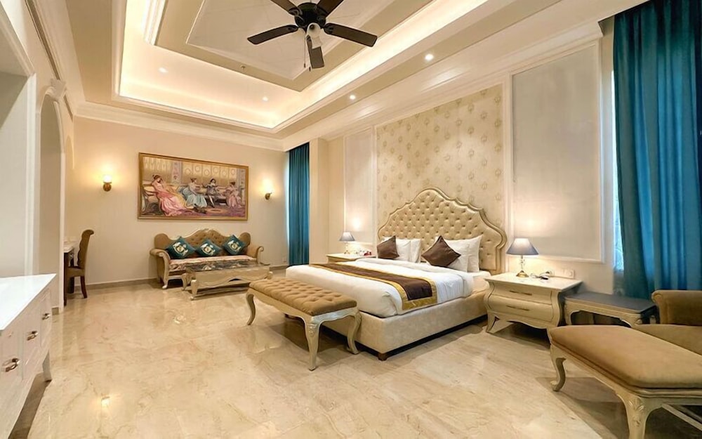 Royal Kingdom Resort 11/42