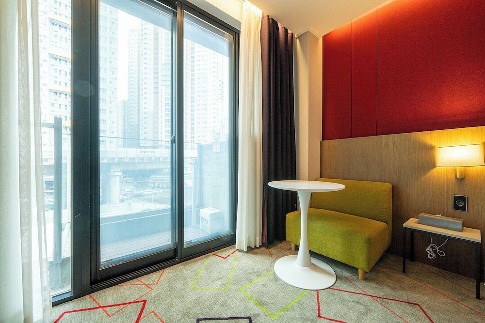 South Vandeco Hotel 36/38