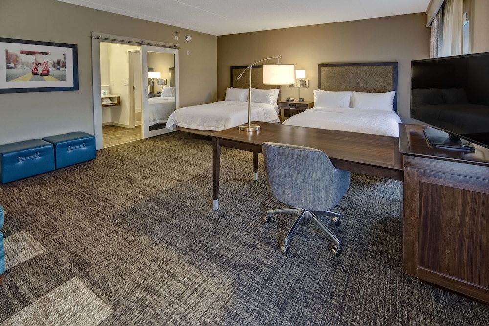 Hampton Inn And Suites Nashville Hendersonville 53/54