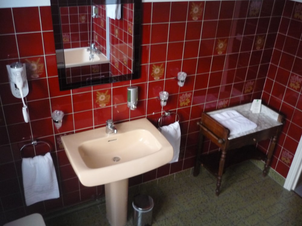 The Originals Boutique, Hotel Terminus, Bourg-en-Bresse Station 59/60