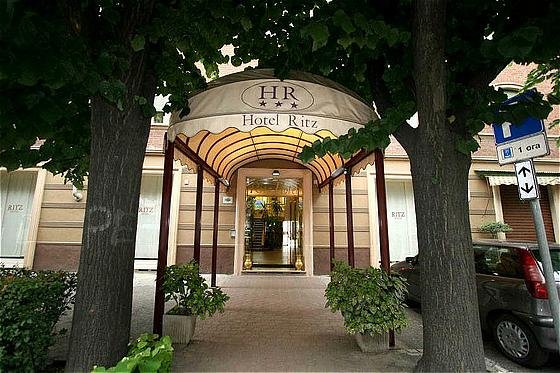 Hotel Ritz 1/10