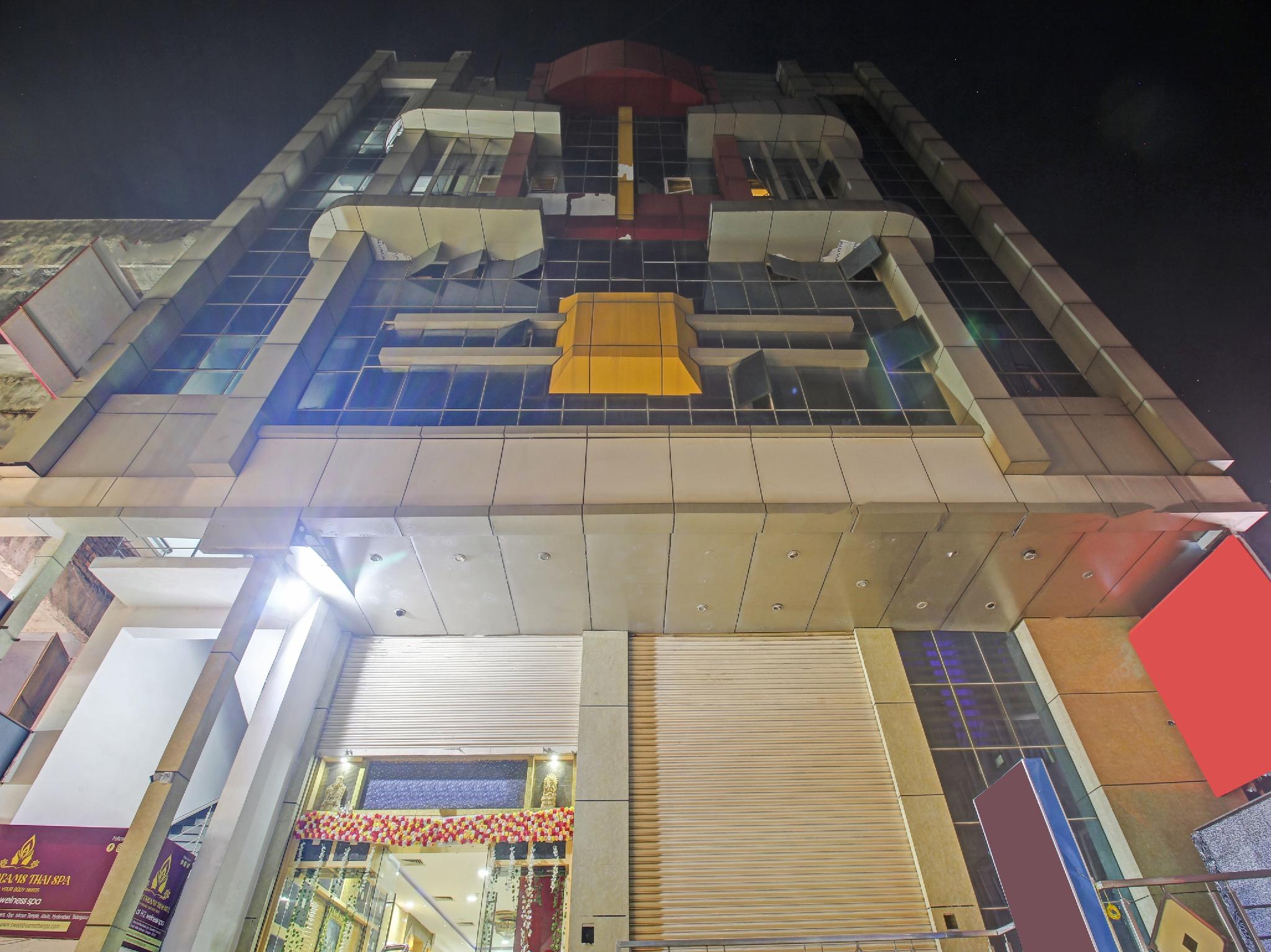 Collection O Hotel Regal Near ISKON TEMPLE , ABIDS 6/55