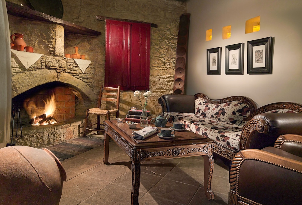 OINOESSA TRADITIONAL BOUTIQUE HOUSES 29/50