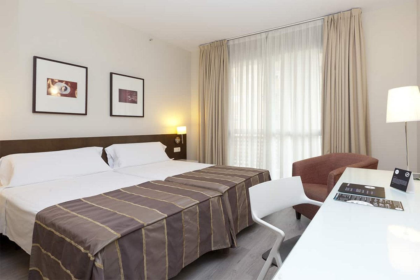 Hotel Vertice Sevilla 18/67