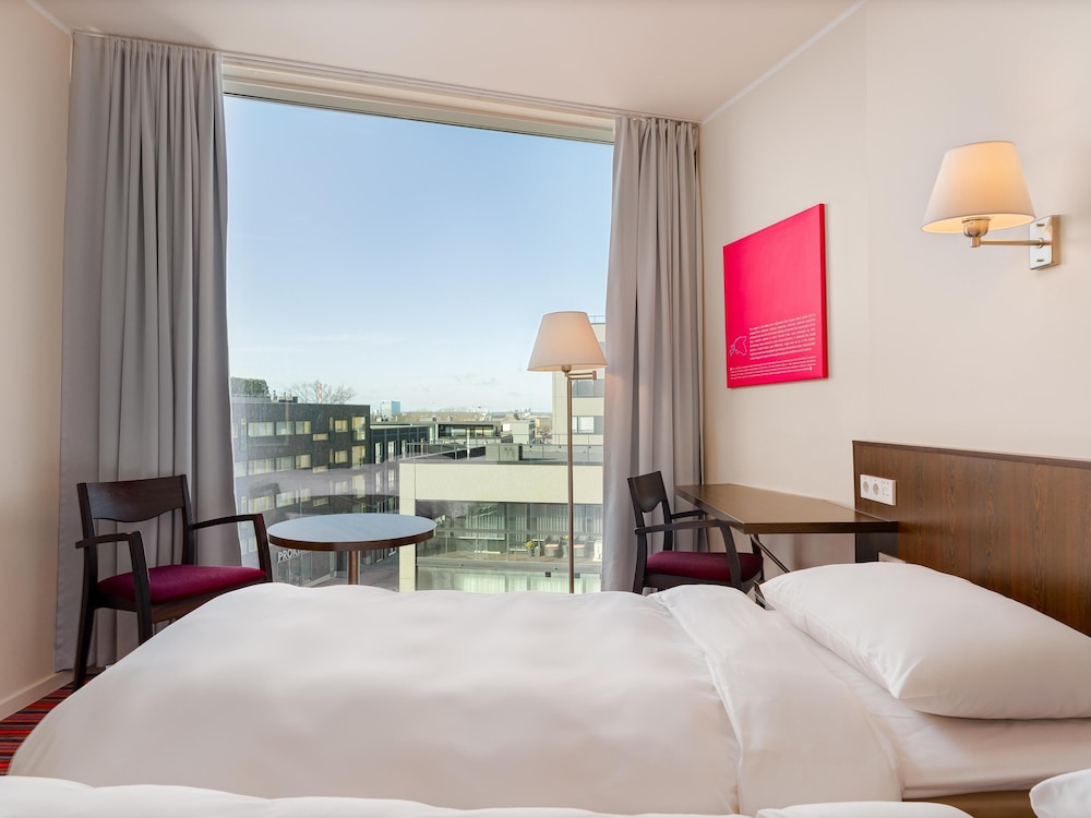 Park Inn By Radisson Meriton Conference Spa Hotel Tallinn 23/72