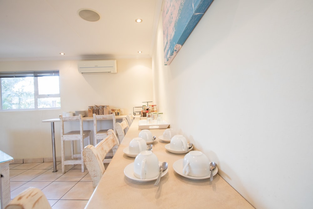 Santorini Guesthouse 9/36