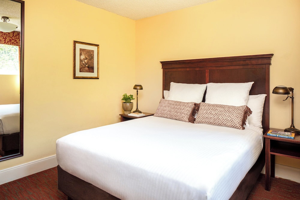 1 BEDROOM, SUITE, KITCHEN, ACCESSIBLE