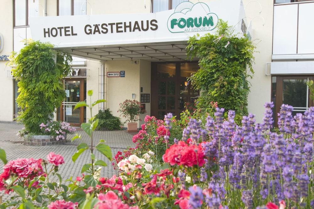 Forum Am Westkreuz Gastehaus 6/69