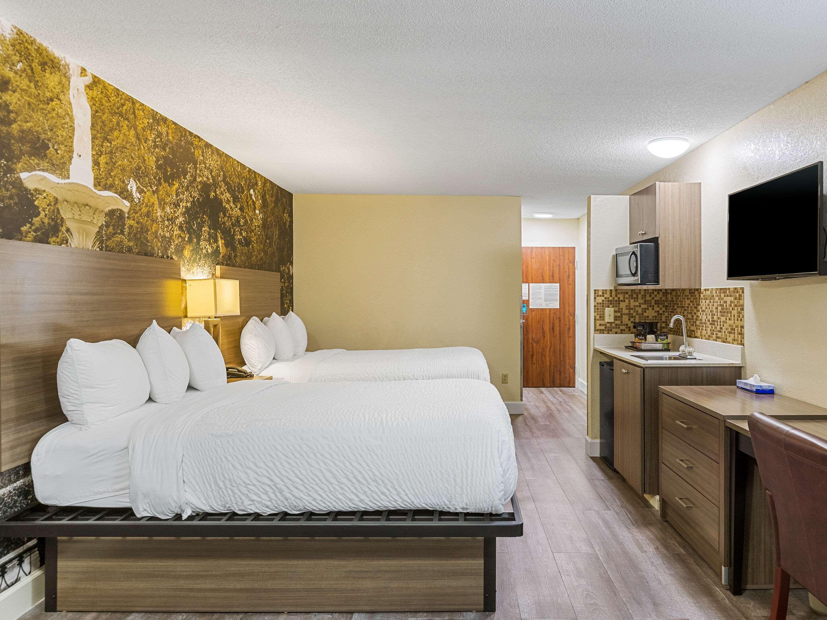 ROOM, 2 QUEEN BEDS