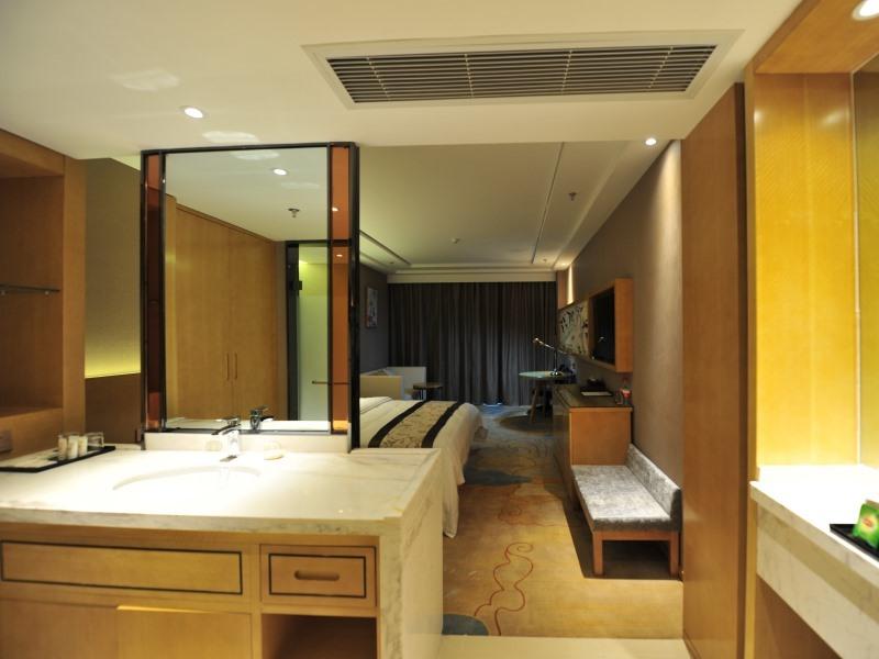 GreenTree Eastern Jinzhai County Lotus Hill Road Hotel 32/32