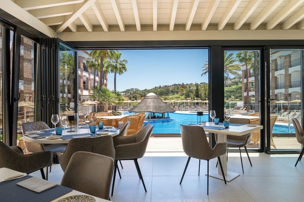 La Cala Resort 58/73