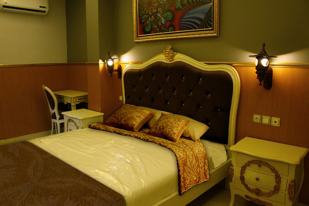 Grand Batik Inn 11/52