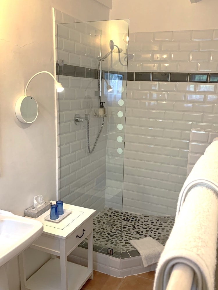 Darling Lodge Guest House Pty Ltd 49/50