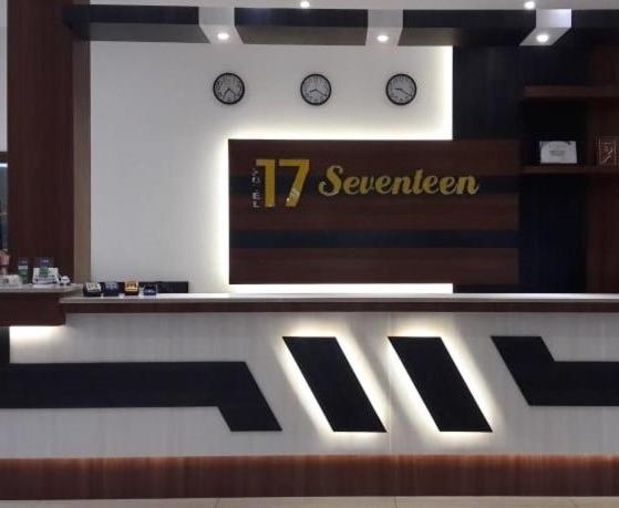 Seventeen Hotel 3/17