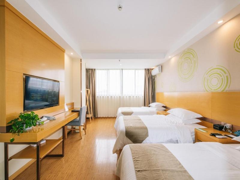GreenTree Inn Jiangyin Bus Station Meiyuan Street Express Hotel 10/31