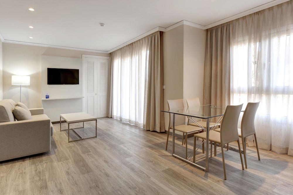 Hotel Oliva Nova Beach Golf 46/63