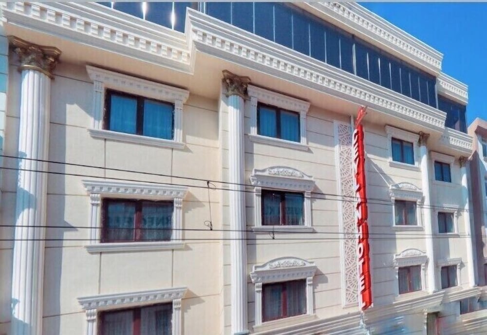 Ceylan Hotel 3/50