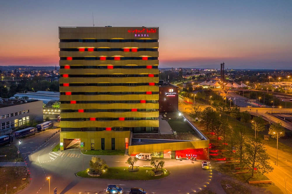 Airport Hotel Basel 1/46