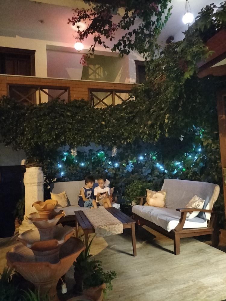 Hotel Mary's House 31/50