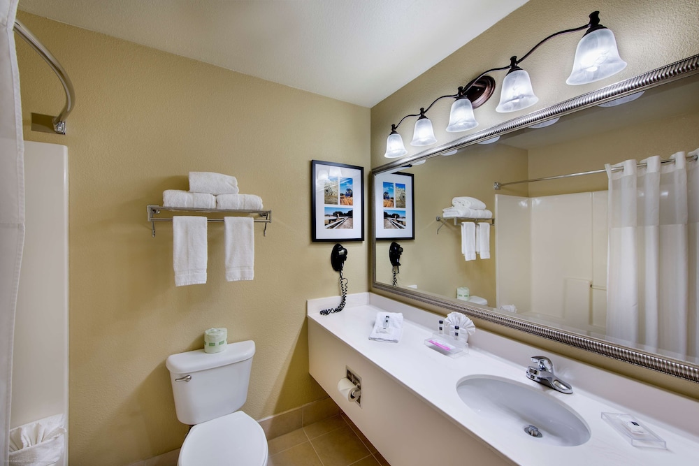 Country Inn & Suites By Radisson Greeley Co 40/40