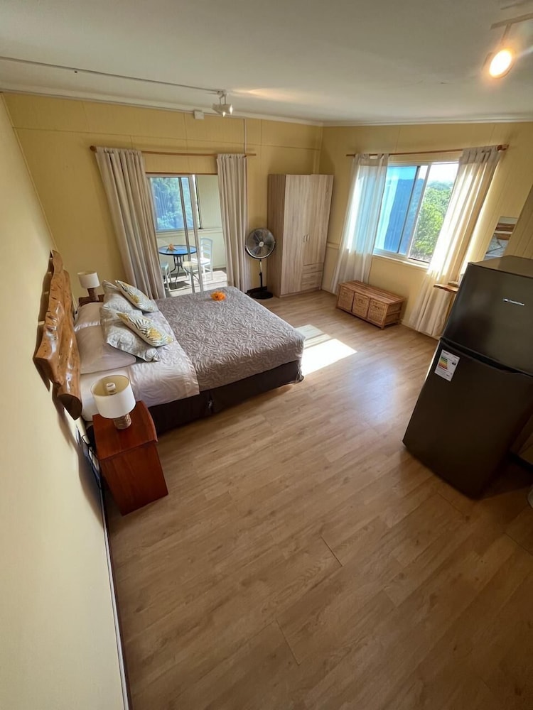 Hotel Uka Mana 17/50