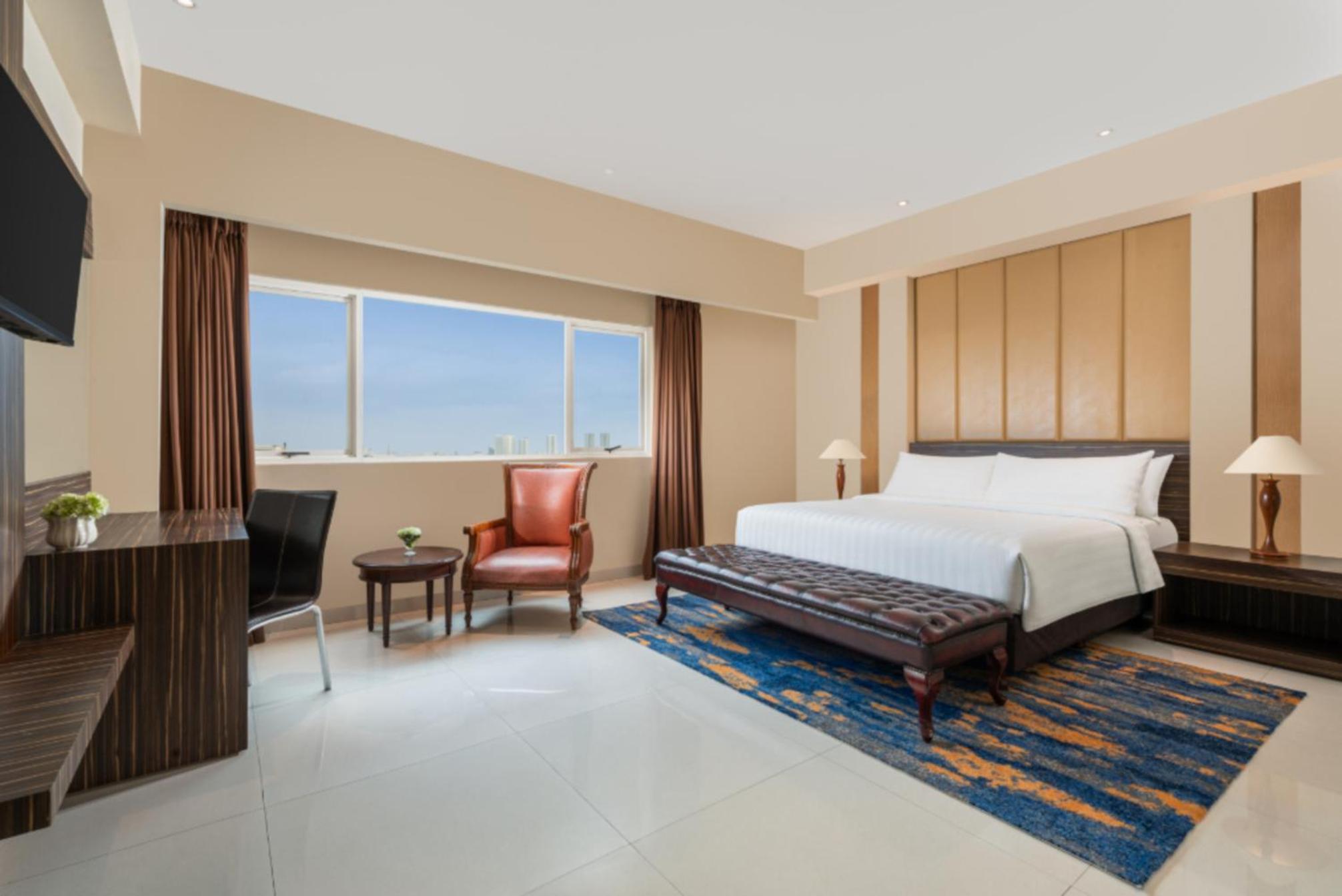 Aston, Suite, Double Bed