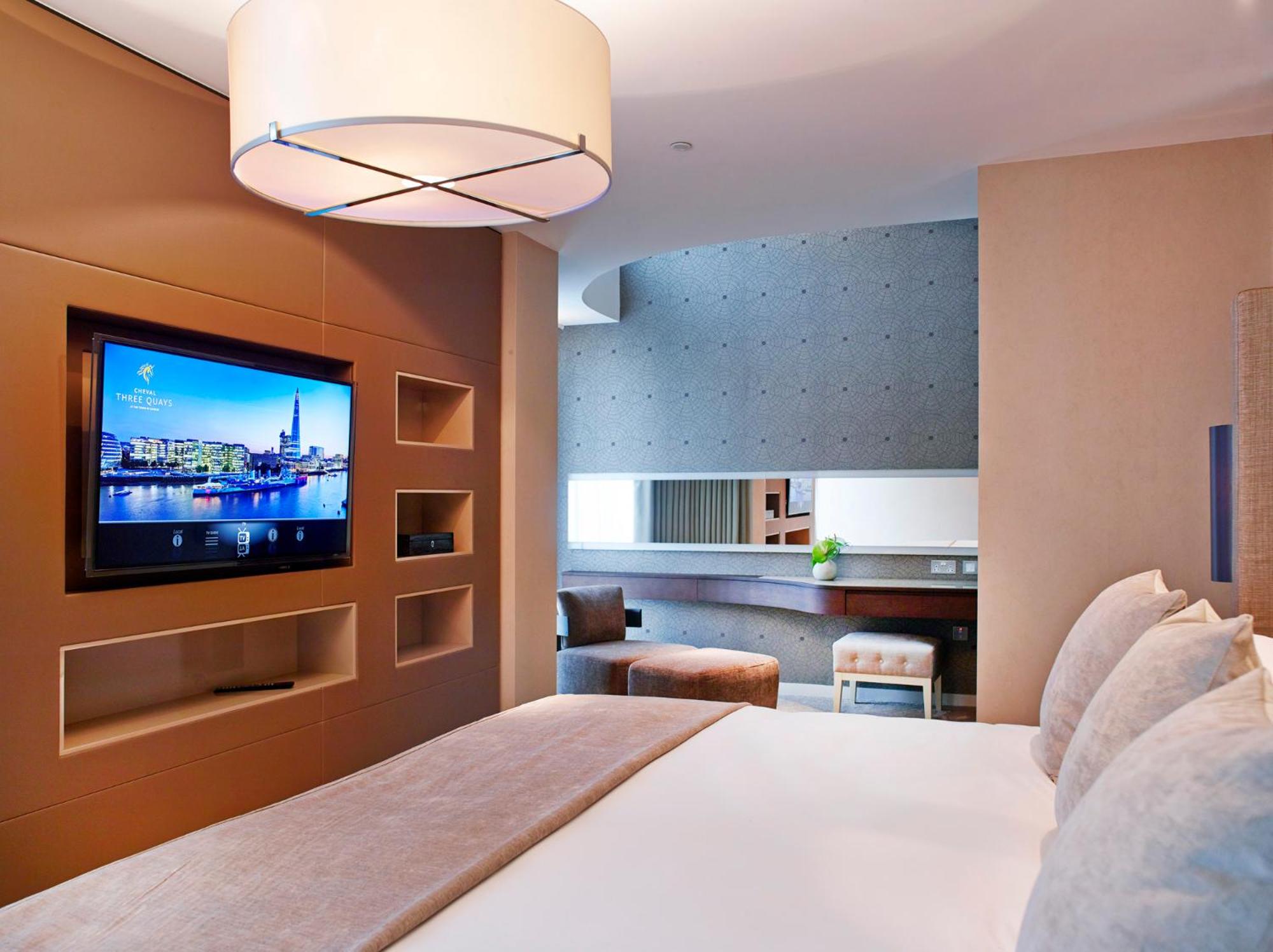 2 Bedrooms, Penthouse, Tower View