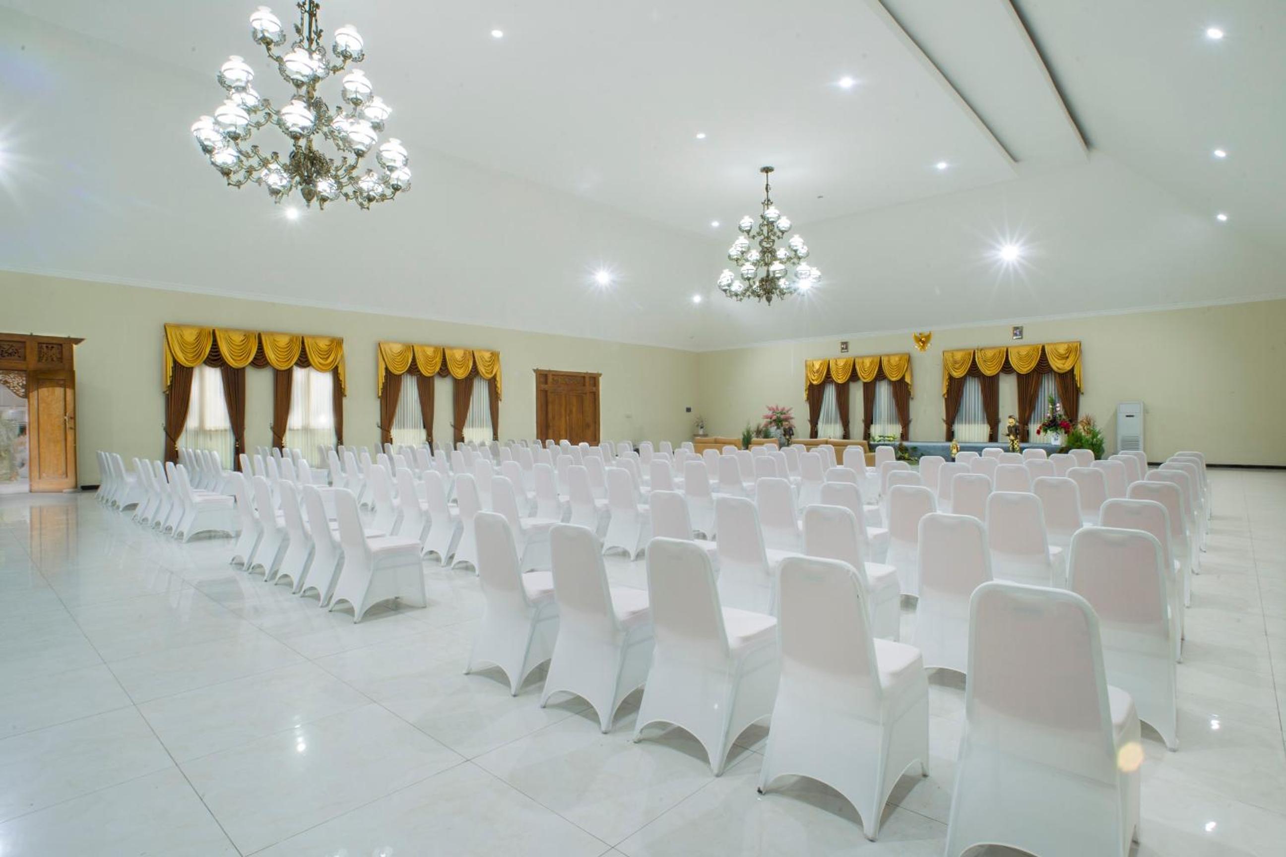 Ciptaningati Batu 29/41