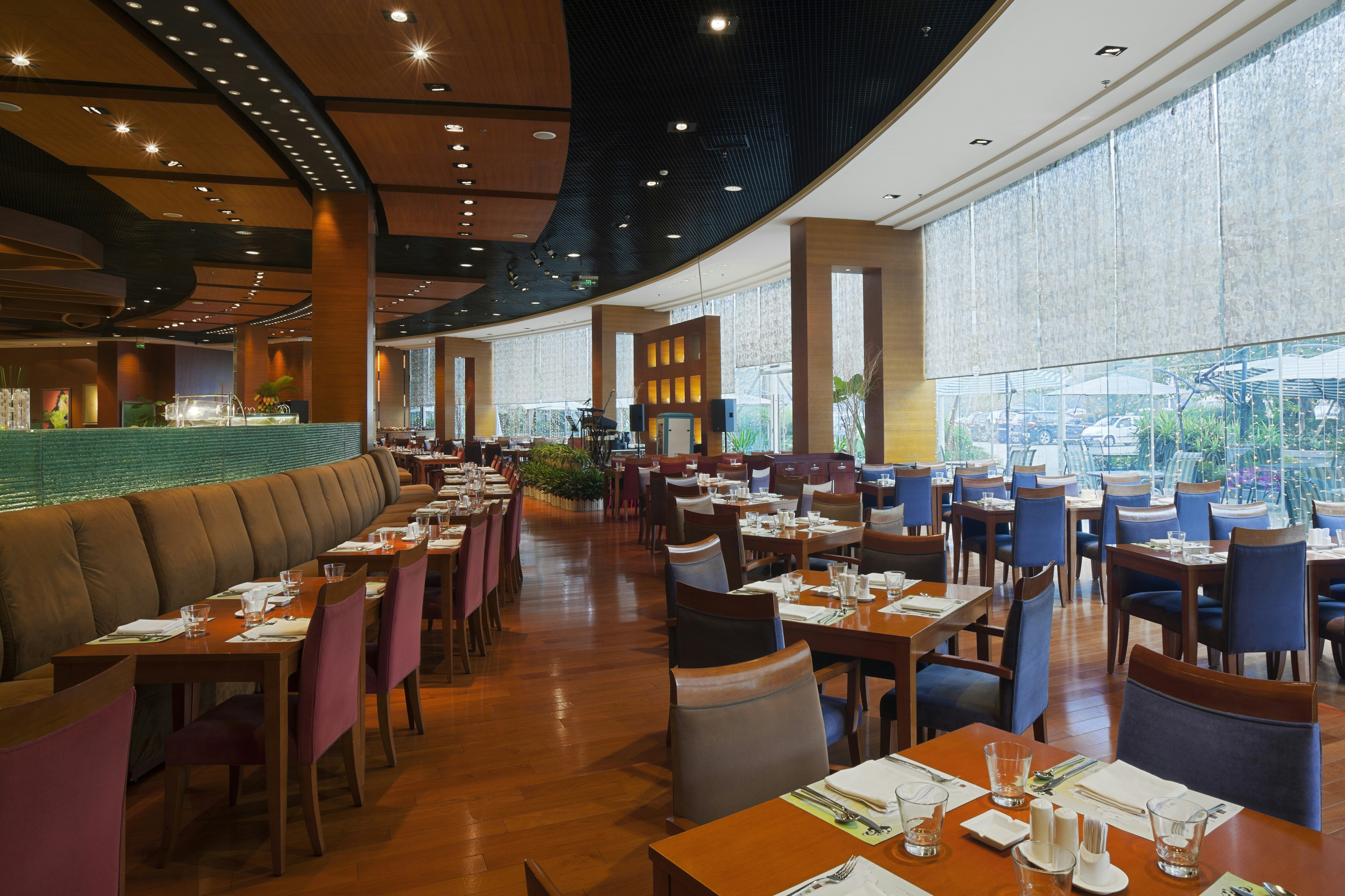 Holiday Inn Chengdu West Century City 30/50