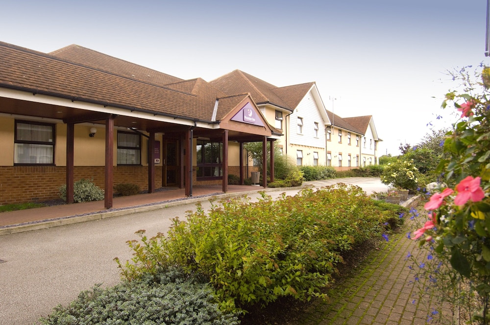 Premier Inn Derby West 47/51